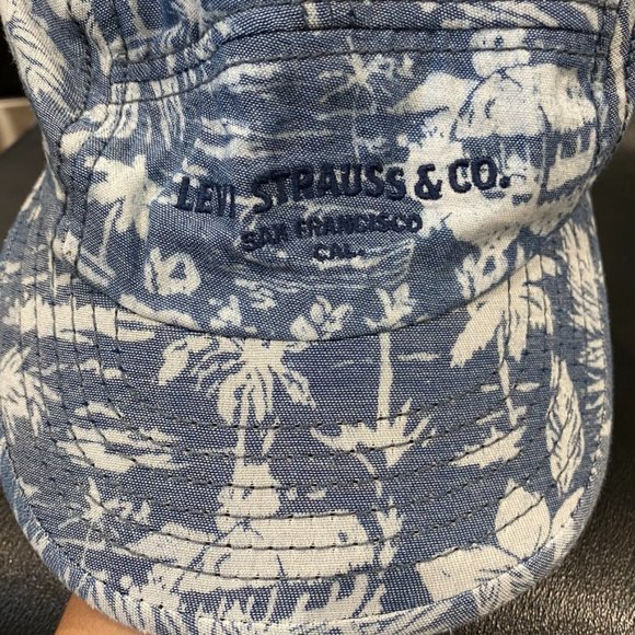 Levi’s Tropical Print Hat Blue/White - Picture 4 of 7